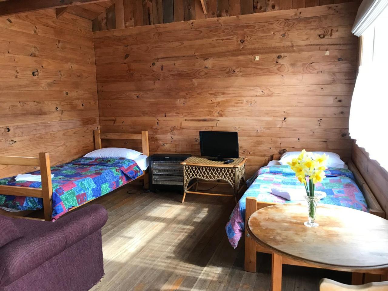 Somerset Beachside Cabin And Caravan Park Ngoại thất bức ảnh